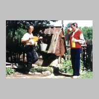 005-1036 Juni 1994. Gutes Trinkwasser aus einem Brunnen in Bieberswalde .JPG